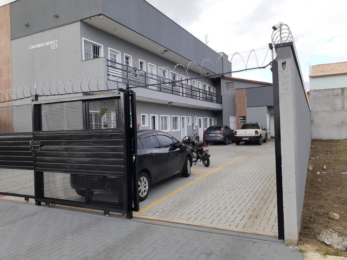 Апартаменты Loft05 Completo Ar Internet Garagem Prox Aparecida E Industrias Пиндамоньянгаба Экстерьер фото